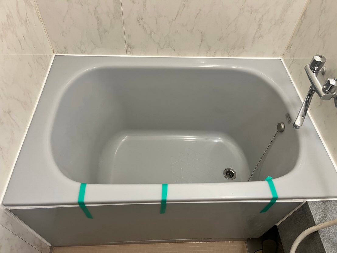 三豊市三野町で、ユニットバスの床張替え工事が行いました！長年...